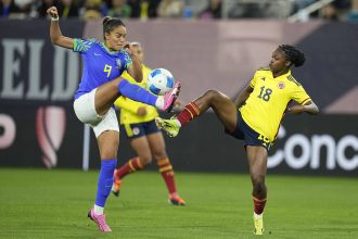 em-cinco-meses-de-trabalho,-arthur-elias-muda-a-mentalidade-da-selecao-brasileira-feminina-–-uol