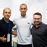 ex-zagueiro-miranda-vai-a-estadio-e-diz-acreditar-em-futuro-positivo-da-selecao-e-do-sao-paulo-–-globo.com