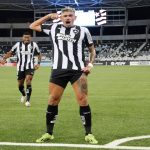 tiquinho-soares-encerra-jejum-de-gols-pelo-botafogo-em-goleada-na-libertadores-–-meio-norte