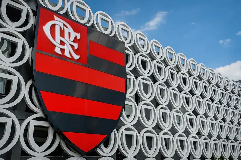 ex-atacante-do-flamengo-se-destaca-em-clube-paulista-–-gavea-news