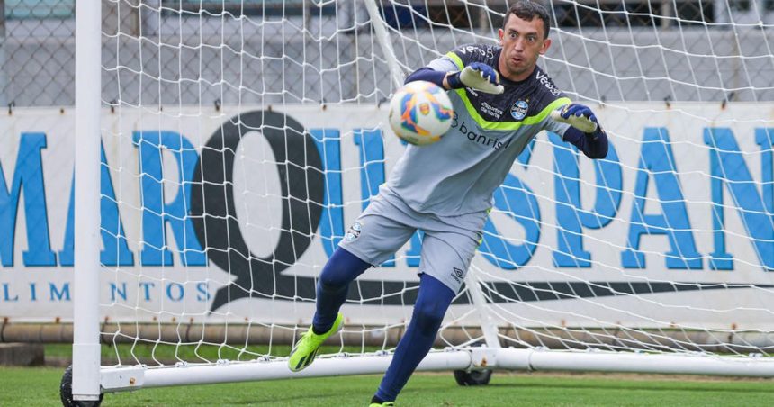 gremio-anuncia-lesao-do-goleiro-marchesin-–-gzh