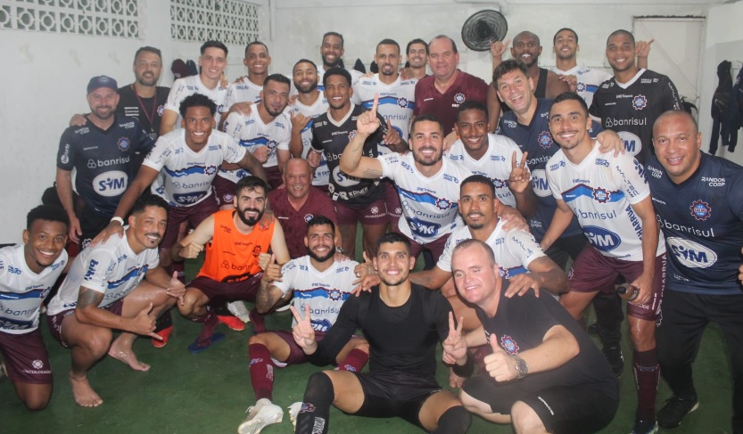 caxias-vence-a-portuguesa-santista-e-gauchos-fecham-com-100%-na-primeira-fase-da-copa-do-brasil-–-gaz