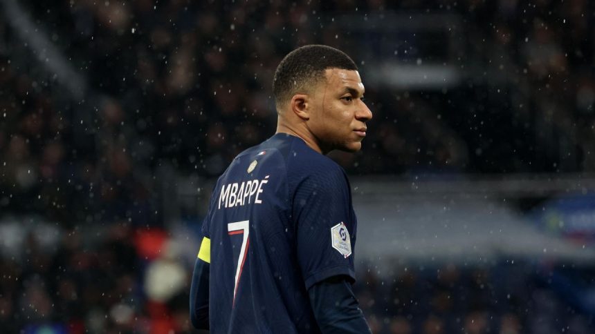 como-ate-jogador-da-selecao-e-parte-do-plano-do-psg-para-substituir-mbappe-e-o-que-voce-precisa-assistir-pela-espn-no-star+-–-espncom.br