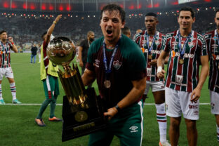 apos-titulo-pelo-fluminense,-diniz-revela-o-que-lhe-faltou-para-brilhar-na-selecao-brasileira-–-torcedores.com