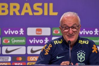 dorival-faz-1a-convocacao-para-selecao-brasileira-nesta-sexta,-e-flamengo-pode-ter-desfalques-–-coluna-do-fla