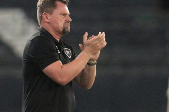 estrategia-do-botafogo-contra-o-bragantino-passa-pelo-classico-–-fogaonet