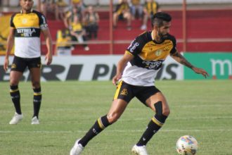 criciuma-e-time-com-mais-expulsoes-entre-os-clubes-da-serie-a-–-esporte-–-4oito