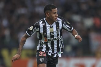 por-quanto-o-atletico-vendeu-savinho,-convocado-a-selecao?-–-no-ataque