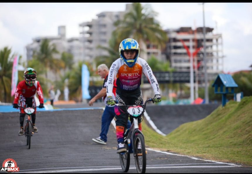 sao-carlense-de-10-anos-sonha-alto-no-paulista-de-bmx-–-sao-carlos-agora