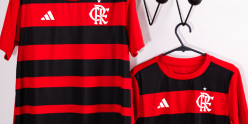 flamengo-cumpre-promessa-feita-no-maquinistas-e-lanca-modelo-popular-de-camisa-–-maquina-do-esporte