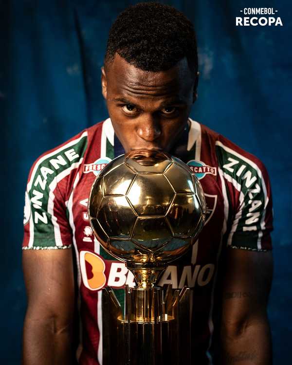 de-motor-do-time-a-protagonista,-arias-faz-historia-e-se-consolida-como-idolo-do-fluminense-–-globo