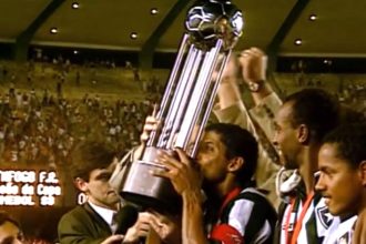 botafogo-x-bragantino-pela-conmebol-lembra-titulo-do-glorioso-–-fogaonet