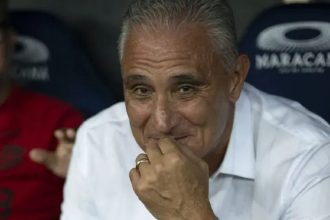 tite-exalta-zico-e-diz-que-idolo-do-flamengo-jogou-mais-que-messi-e-maradona-–-bolavip-brasil