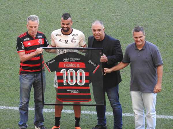 marcos-braz-comemora-acerto-do-flamengo-com-leo-ortiz:-“esta-tudo-fechado”-–-globo.com