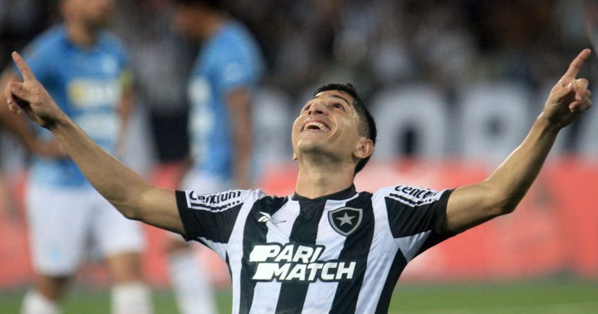 savarino,-do-botafogo,-chega-ao-centesimo-gol-em-clubes:-‘que-venham-muito-mais’-–-fogaonet