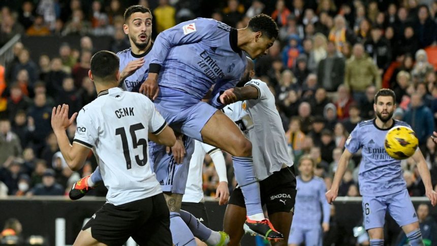 arbitro-de-valencia-x-real-madrid-encerra-jogo-segundos-antes-de-gol-de-bellingham-e-revolta-jogadores;-veja-momento-–-espncom.br