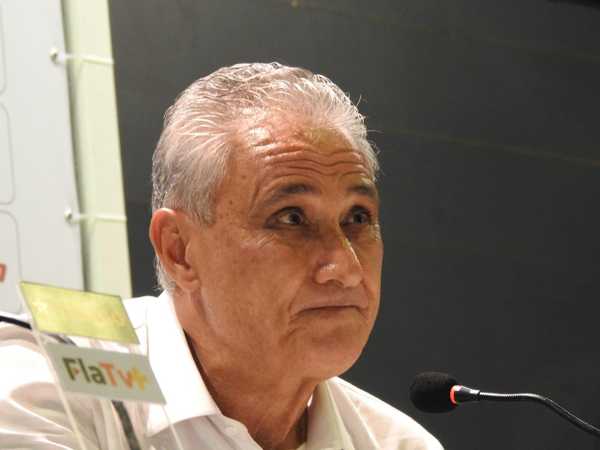 tite,-do-flamengo,-pede-perdao-sobre-fala-em-caso-de-daniel-alves:-“comparacao-sem-sentido”-–-globo.com