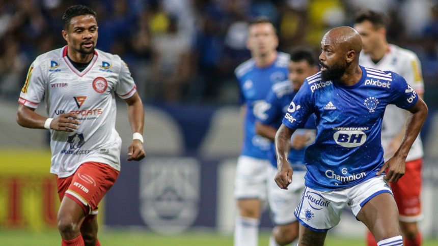 tombense-x-cruzeiro,-pela-semifinal-do-mineiro,-deve-mudar-de-estadio-–-no-ataque