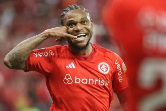 saiu-agora-(03/03):-luiz-adriano-prepara-saida-do-internacional-para-acerto-com-novo-clube-e-pega-todos-de-surpresa-–-portal-da-torcida