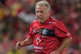 zico:-71-anos-do-pele-da-gavea!-e-ele-merecia-pelo-menos-uma-copa!-–-uol-esporte