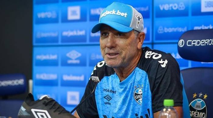 renato-gaucho-cita-boa-fase-de-thaciano-no-bahia-ao-rebater-criticos-do-gremio-–-futebol-bahiano