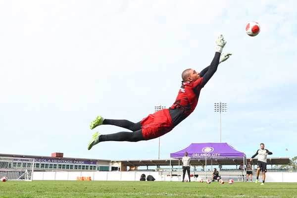 apos-estreia-no-profissional-do-flamengo,-caio-barone-projeta-libertadores:-“preparado-para-buscar-a-taca”-–-globo.com