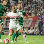 sao-paulo-e-palmeiras-empatam-em-classico-recheado-de-polemica-com-var-–-uol-esporte