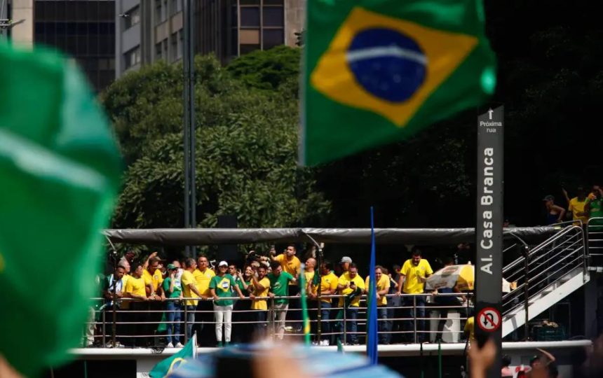 uma-triste-e-cinza-tarde-na-paulista-–-rede-brasil-atual