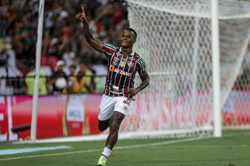 diniz-destaca-coragem-do-fluminense-na-conquista-da-recopa-–-uol