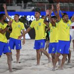 e-hexa!-brasil-vence-italia-por-6-a-4-e-conquista-o-hexa-da-copa-do-mundo-de-futebol-de-areia!-–-globo.com