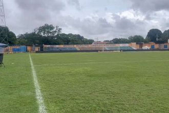 gramado-do-estadio-do-duelo-entre-fluminense/pi-e-fortaleza-melhora-horas-antes-da-partida-–-diario-do-nordeste