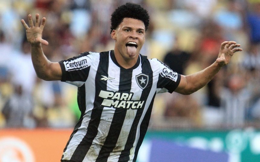 emerson-urso-comemora-primeiro-gol-pelo-botafogo-em-classico-contra-o-fluminense:-‘muito-feliz’-–-lance!-–-lance!