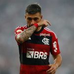 arrascaeta,-do-flamengo,-e-destaque-entre-os-meias-do-brasileirao-serie-a-em-2024-–-torcedores.com