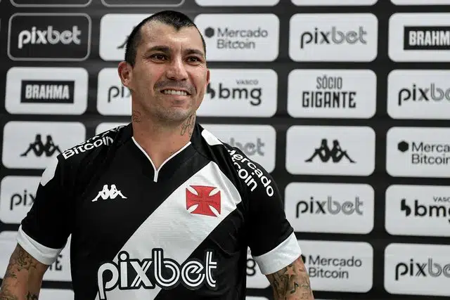 numeros-de-gary-medel-contra-a-portuguesa-–-supervasco