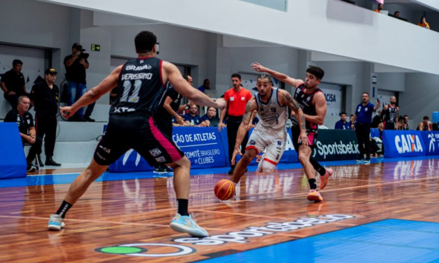 gaskins-faz-34-pontos-e-unifacisa-vence-pato-no-nbb-–-olimpiada-todo-dia