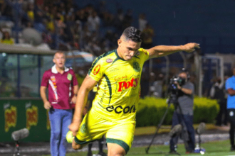 santos-acerta-a-contratacao-do-lateral-rodrigo-ferreira,-do-mirassol-–-uol-esporte