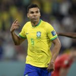 neto-sugere-tres-volantes-para-substituir-casemiro-na-selecao-brasileira:-“ta-morto”-–-torcedores.com