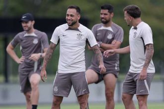 bastidores:-entenda-motivos-de-maycon-para-recusar-flamengo-e-permanecer-no-corinthians-–-globo.com