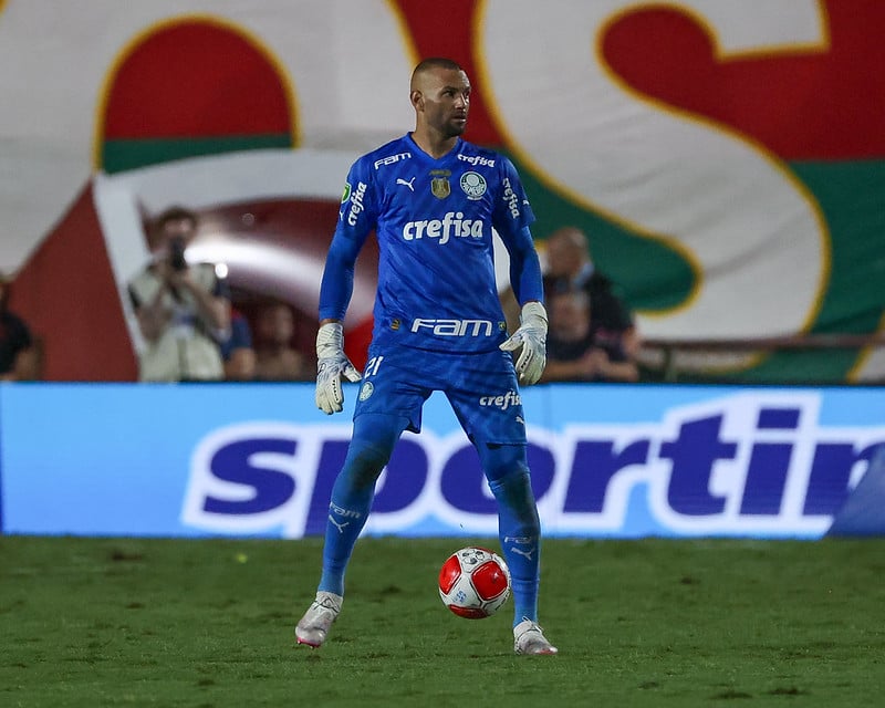 abel-ferreira-ve-weverton-inseguro-e-tem-dilema-para-resolver-no-palmeiras-–-lance!-–-lance!