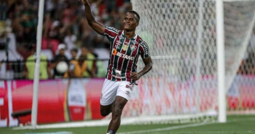 fluminense-derrota-a-ldu-e-conquista-a-recopa-sul-americana-–-terra