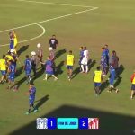 jogador-deixa-gramado-de-ambulancia-apos-confusao-em-jogo-da-a2-de-sp;-video-–-globo.com