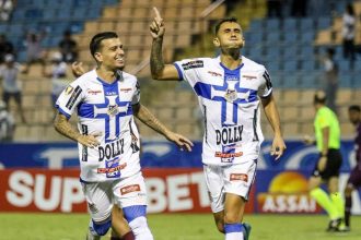 problema-com-passagem,-460km-de-onibus-e-‘fim’-so-contra-o-corinthians:-a-saga-do-agua-santa-para-‘final’-contra-o-vasco-–-espncom.br