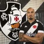 vitoria-ainda-estaria-tentando-contratacao-do-zagueiro-maicon-–-supervasco