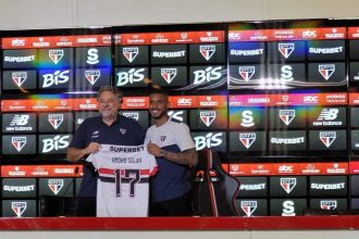 novo-atacante-do-sao-paulo-fala-de-calleri-e-por-que-rejeitou-vasco-–-itatiaia