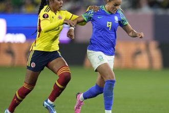 selecao-feminina-de-futebol-vence-e-se-classifica-na-copa-ouro-–-agencia-brasil