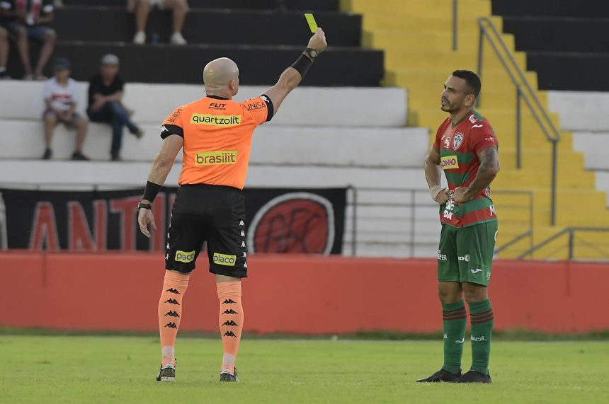 lusa-tem-sete-jogadores-pendurados-para-enfrentar-o-novorizontino-–-netlusa