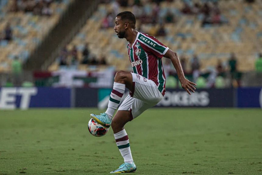 que-fase!-ex-fluminense-vive-drama-na-carreira-–-netflu