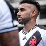 vasco-entrara-em-campo-com-o-uniforme-ii-–-supervasco