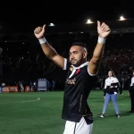 payet-aplaude-torcida-vascaina-apos-classificacao-–-supervasco