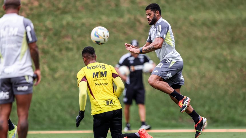 video:-treino-do-atletico-tem-gol-de-reforco-e-‘pintura’-de-hulk-–-itatiaia